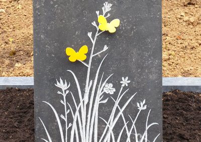 grafsteen-grafmonument-kind-vlinder